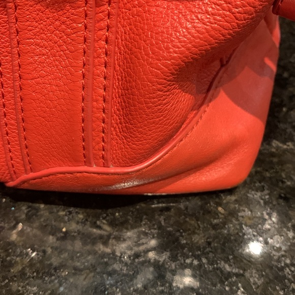 Authentic Tory Burch handbag. Excellent condition! - Picture 9 of 9